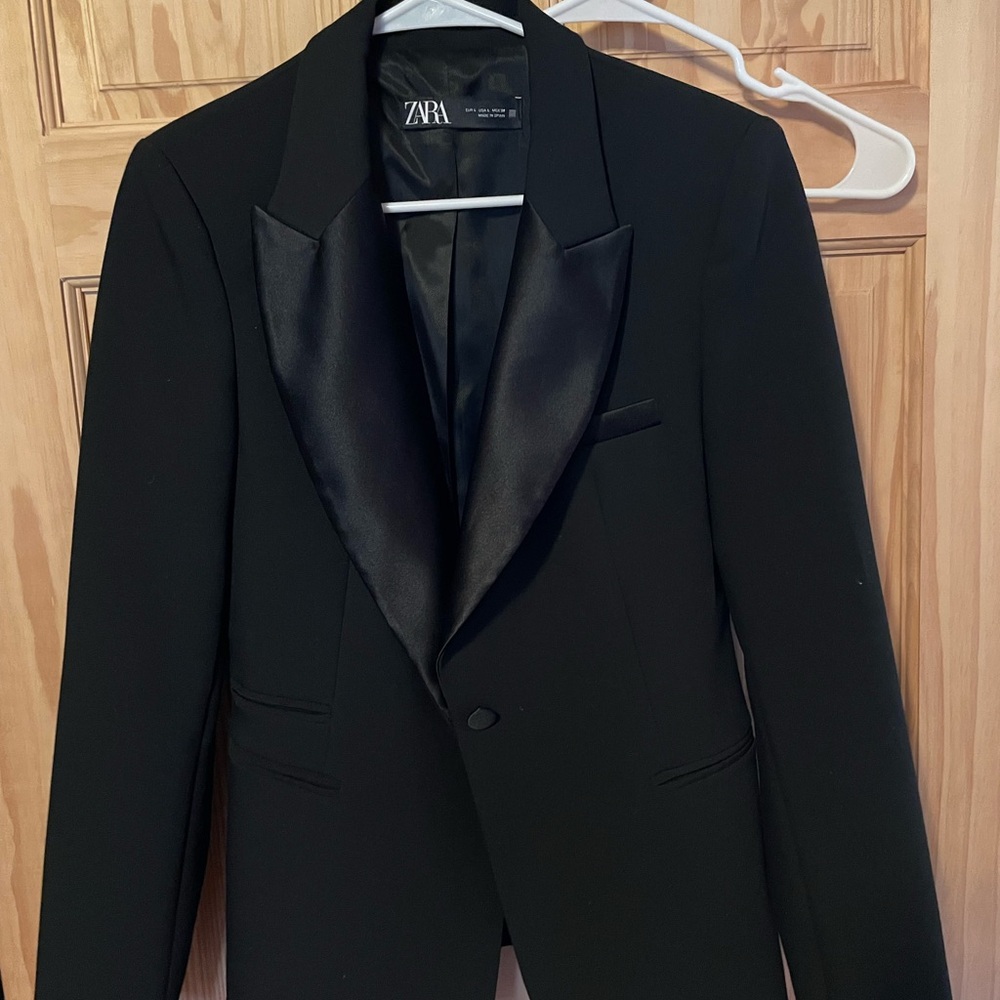 Zara Black Blazer with Satin Lapel